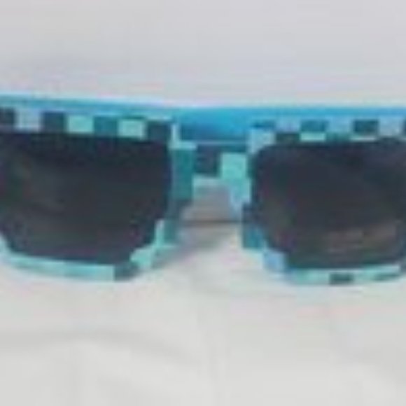Minecraft Sunglasses - Picture 6 of 13